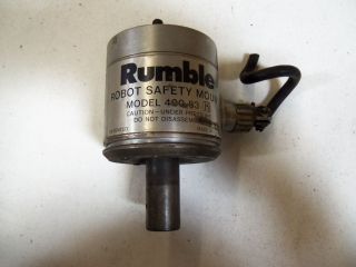 rumble robot safety mount 400 83 h used one day
