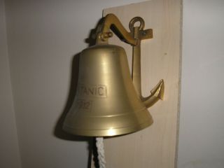  LINE TITANIC SOLID BRASS BELL MOUNTED ON ANCHOR 9 X 6 REPRO VGC