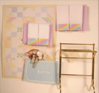 Dollhouse Miniatature Bathroom Towels and Bathroom Accessories