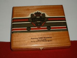 Ashton VSG Illusion Wood Cigar Box Dominican Republic