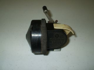 Vintage Johnson No. 088 Closed Face Spin Cast Reel Casting Collector 