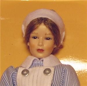 Dollhouse Lady Doll Dressed HOX082 Heidi Ott Nurse BL Pin St Joints 1 