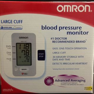   Hem 712CLC Automated Blood Pressure Monitor for Arm Brand New