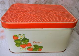 Vintage Metal Tin Country Style Breadbox Bread Box