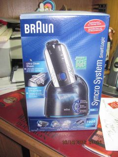 Braun 7526 Syncro Shaver System with Clean Charge 7000 SERIES PERFECT 