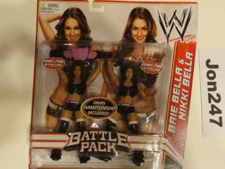 Brie & Nikki Bella Battle Pack   SEALED Figures   2012 WWE Divas Twins 