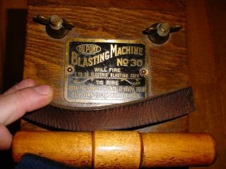 Dupont 30 Blasting Machine Antique Original Box L K