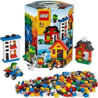 Lego Set 5749 Creative Building Kit 650 Pieces Brand New in Original 