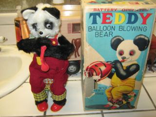   Teddy The Bubble Blowing Bear Battery Op Toy with Original Box
