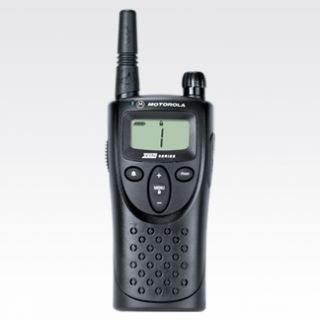   XU2100 1 Channel 2 Watt UHF Two Way Radio Missing Charging Cord