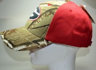   BULLDOGS MOSSY OAK CAMO HAT CAP, NEW, ADJUSTABLE,CAMOUFLAGE+RED CAP