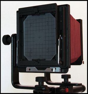 The rear standard can accept a variety of film holders, including 4x5 