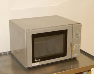   commercial microwave 1000 watt rcs10da used amana commercial microwave