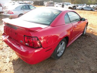Used 99 00 01 02 03 04 Ford Mustang Rear Axle Assembly