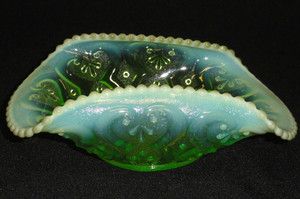   EAPG Early American Pattern Glass Cashews Green Opalescent Dish