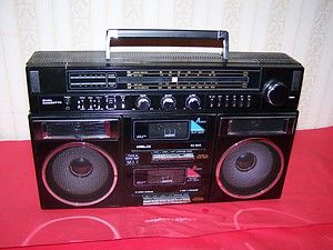 Vintage Helix HX 4633 Boombox Dual Cassette Radio