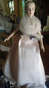 Grace Kelly Princess Grace Doll Vinyl Portrait Doll Numbered