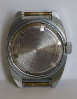 Russian Soviet Vintage Wrist Watch Working Chaika 17J