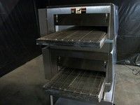 Star Holman Ultramax UM18 50A Double Pizza Conveyor Oven