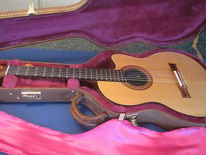 1996 Gibson Chet Atkins Nylon String Guitar   Near Mint