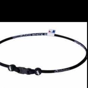 Chicago White Sox MLB x30 Phiten Necklace Titanium Black Brand New 