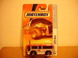 Matchbox City Bus 50 Everett Transit 2007 Diecast Toy