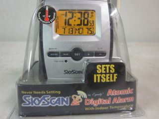 31981B EQUITY SKYSCAN ATOMIC DIGITAL ALARM CLOCK W/ INDOOR TEMPERATURE