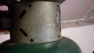 vintage green coleman lantern 220e
