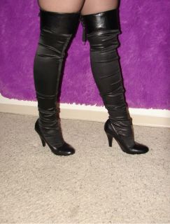 Victorias Secret Coline Stuart Over The Knee Women Boots Size 7 1 2B