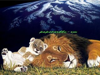 Beautiful Painting The Lion and Her Cub at The Lawn
