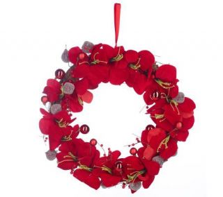 Linda Dano 24 Amaryllis and Berry Wreath on Grapevine Base —
