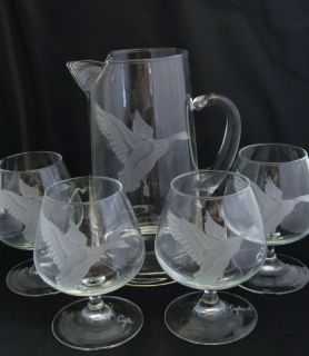 Perry Coyle Art Glass Crystal Pitcher Glasses Geese Set