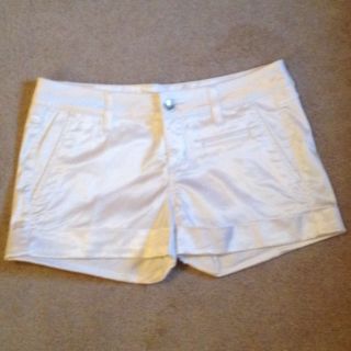  Brand New Liu Jo Silky White Shorts
