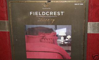 Fieldcrest Luxury Oversized Queen Brick Red Duvet Cover