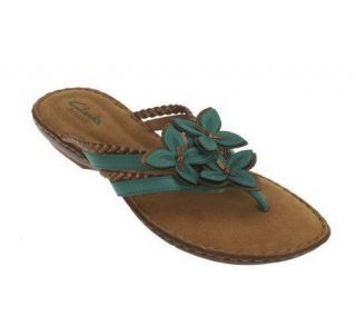 Clarks Artisan Brisk Juniper Leather Thong Sandals   A222651