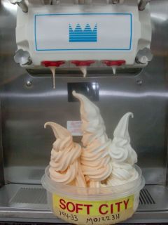 Taylor Ice Cream Yogurt Machine 794 3 PH WATER Was used for 6 months