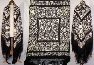 Antique Black & White Silk Embroidered Chinese Figural Animal Canton