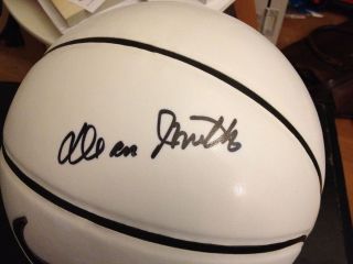 DEAN SMITH, HALL OF FAME UNC BASKETBALL COACH, AUTOGRAPHED BASKETBALL