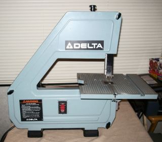 Delta 10 Bench Top Band Saw, Model 28 160, Very Good Condition