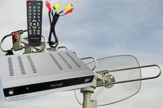 DIGITAL CONVERTER BOX TV TUNER + OUTDOOR ROTATING REMOTE CONTROL TV