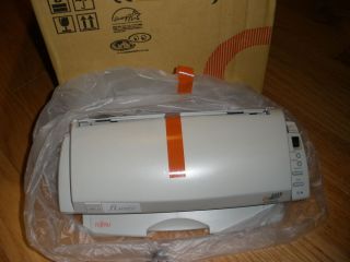 Fujitsu Fi 4110CU Compact Duplex Color Document Scanner