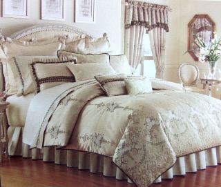 King Meghan Comforter 110 x 96 Waterford Linens New