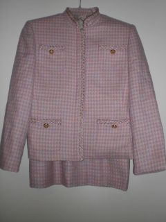 DSM25 Paris Suits Lilac Tweed Skirt Suit with Rhinestone Buttons Size