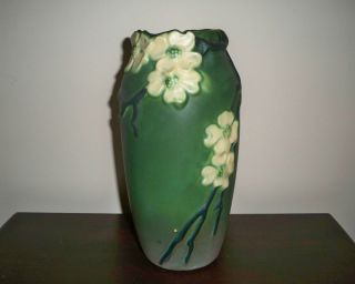 Roseville Pottery Dogwood Vase 139 12 in Green Excellent 1926