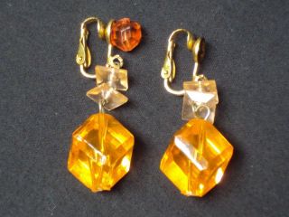 Vintage Orange Bead Dangle Hong Kong Clip On Earrings (C1230)