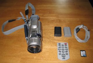 JVC GR DV500 Digital MiniDV Camcorder 10x Optical Zoom