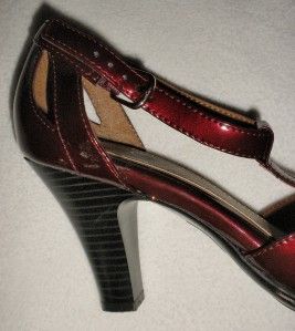 Eurosoft Sofft T Strap Sandals Heels Patent Leather Burgandy 9 5M