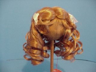 Monique synthetic doll wig Erika strawberry blonde size 8/9, new in