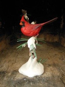  BOB GUGE DANBURY MINT RED CARDINAL BIRD SCULPTURE FIGURINE MINTY