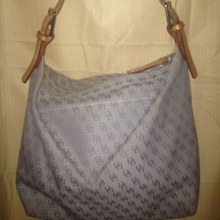 Dooney And Bourke Canvas Shoulder Bag   Some Wear But Overall Good